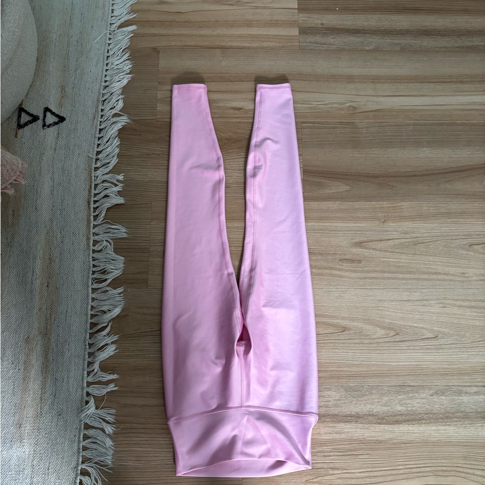 Alo Yoga Sweet Pink Airlift 28” Legging/Worn Once/Like New/S